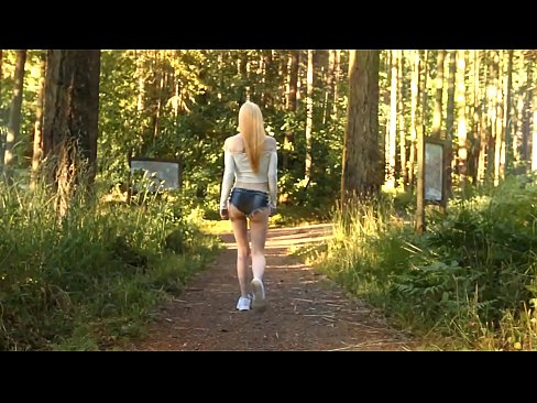 ❤️ Vakker kvinne beveger seg sakte, ikke nakenvideo ❤ Hard porno hos oss no.xxxnd.ru